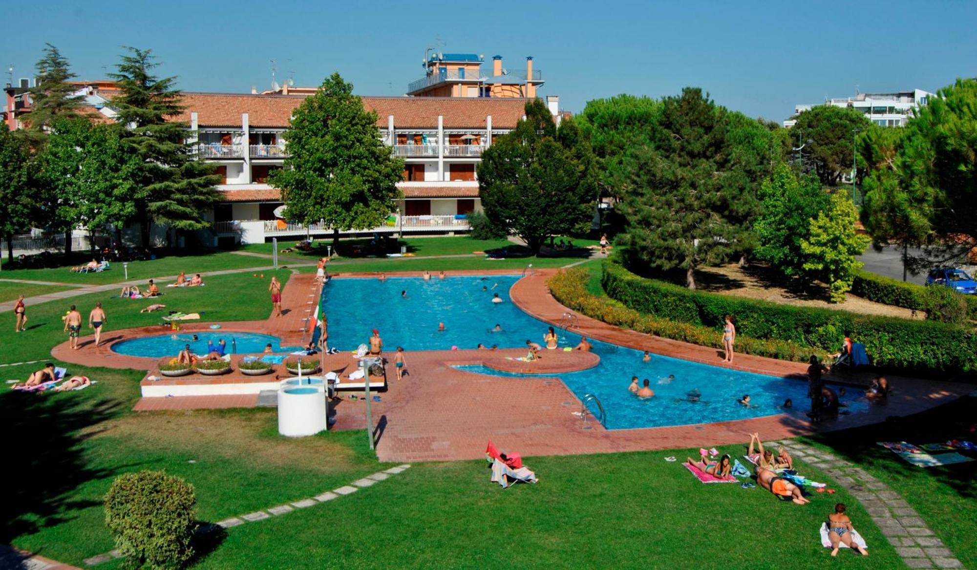 Residence Selenis Caorle Kültér fotó