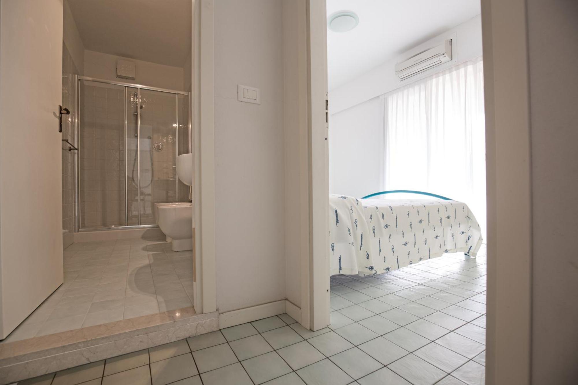 Residence Selenis Caorle Szoba fotó
